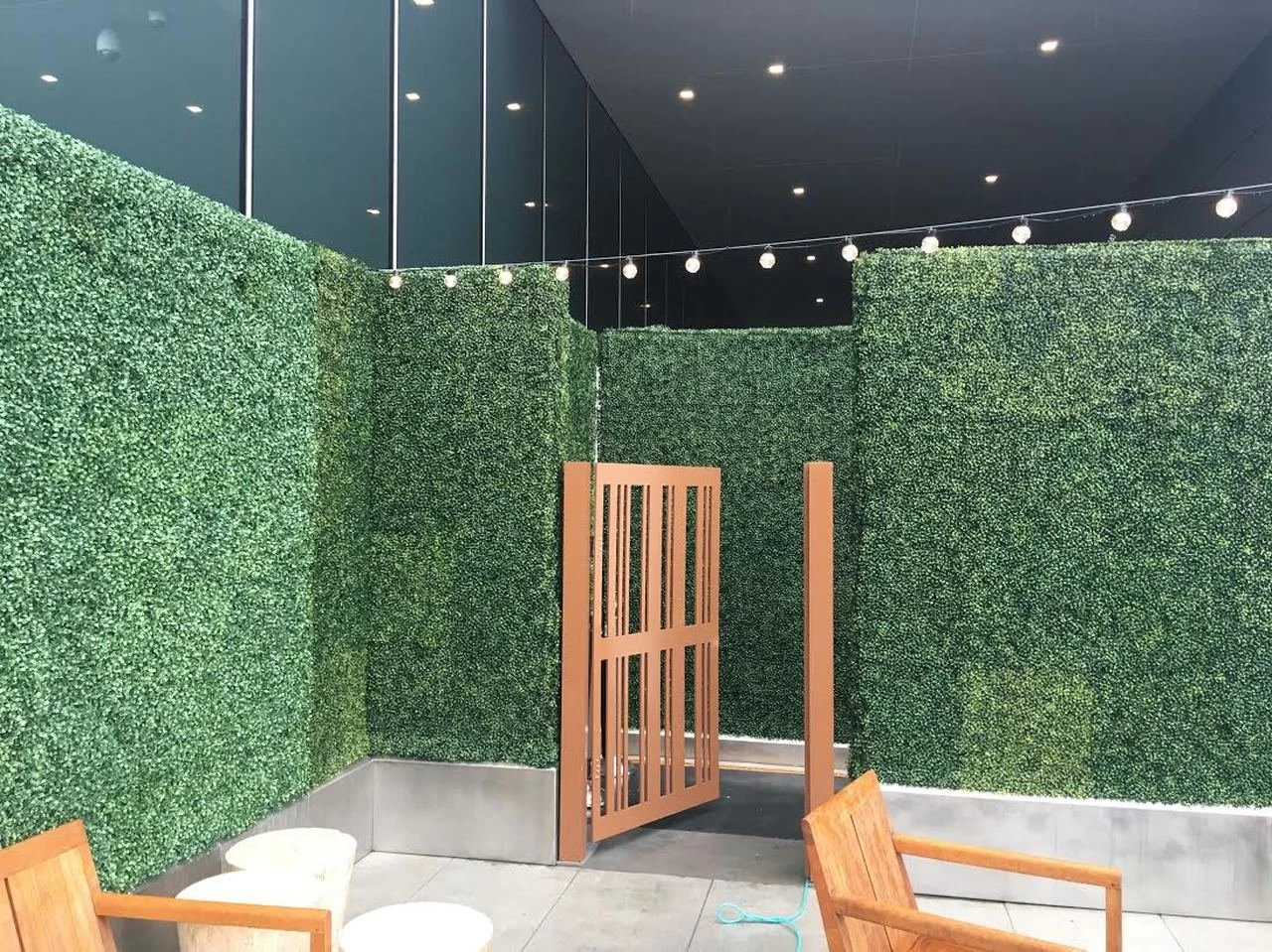 AUR-110200 20 Inches Plastic Boxwood Mat Tutone Green Fire Retardant And Also UV Protected 3 Inches High - Image 2